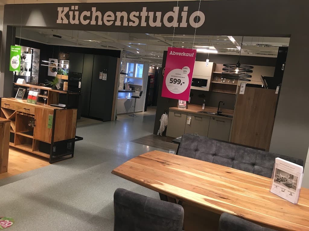 mömax Küchenstudio Augsburg